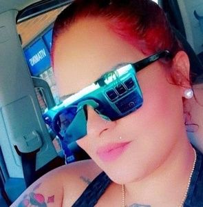 Meet your Posher, Rivera